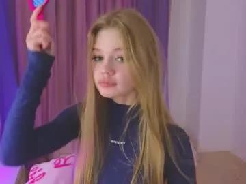 Freechat riinaaa on Chaturbate