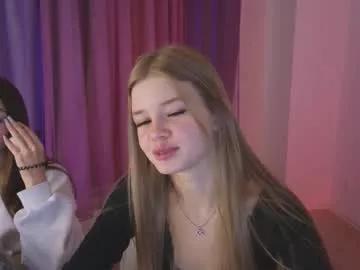 Freechat riinaaa on Chaturbate