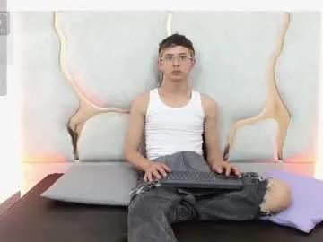 rooy_tay — GOAL: naked + stripteese [74 tokens remaining] Hi guys make me cum with your tips ... if you love me tip me 5  55  555  5555 #18 #twink #gay #young #latino