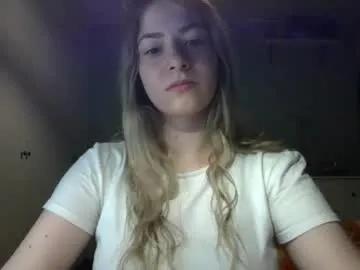 Freechat rosie_june on Chaturbate