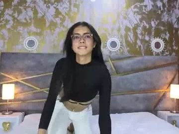 Private sarasaenz_99 on Chaturbate