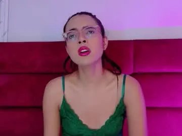 Private sarasaenz_99 on Chaturbate