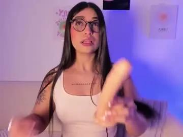 sensualhaven_ — GOAL: Show finger pussy+dildo [358 tokens remaining] Hey guys #18 #bigass #squirt #natural #deepthroat