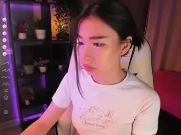 Freechat sensualily on Chaturbate