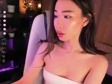 Freechat sensualily on Chaturbate