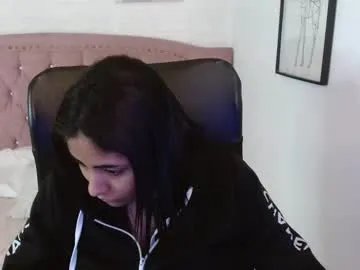 Freechat shaneelle on Chaturbate