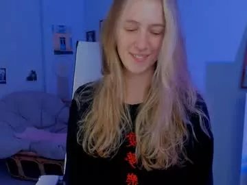 Freechat sharonevansi on Chaturbate