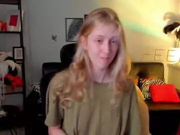 Freechat sharonevansi on Chaturbate