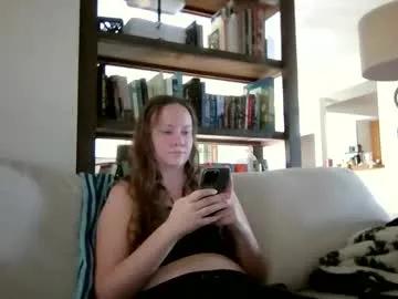 Freechat skywinters on Chaturbate
