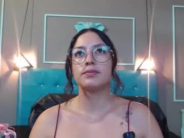 sofia_white3 — GOAL: Pants off [48 tokens remaining] Complete the objective!! Don't forget to follow me #fit #shy #domi #cum #lovense