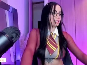 sophyamiller_15 on Chaturbate
