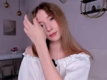 sunnmoonn on Chaturbate