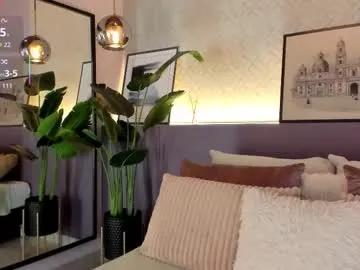 Freechat sussanalee on Chaturbate