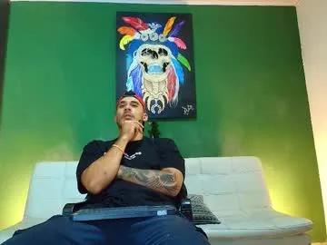 the_golden_boys —   121 //one s 1111   #lovense  #bigcock  #muscle #bigdick #straight #lovense #anal [4321 tokens remaining]