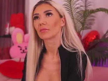 Freechat therealfallingangel on Chaturbate