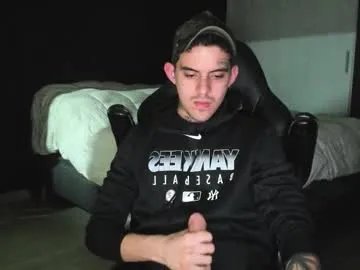 Freechat timothy_eliot on Chaturbate