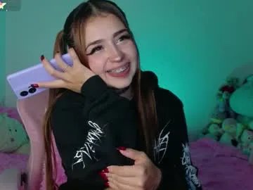 Freechat urbaby6irl on Chaturbate