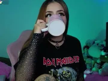 Freechat urbaby6irl on Chaturbate