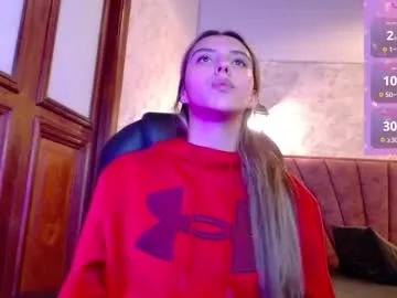 Freechat valentina_red18 on Chaturbate