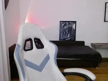 valents_cherry on Chaturbate