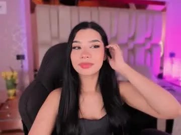 Freechat vanessaduval on Chaturbate