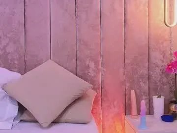 Freechat violet_606 on Chaturbate