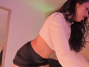 Freechat violetta_bold on Chaturbate