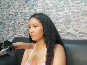 Group whitneybrown_ on Chaturbate