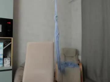 Freechat why_again_me on Chaturbate