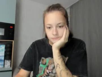 Freechat why_again_me on Chaturbate