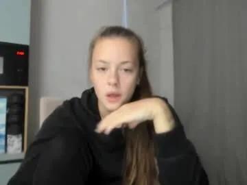 Freechat why_again_me on Chaturbate