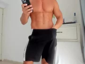 Freechat woolfiie on Chaturbate