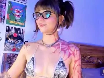 Freechat your_rosenrot on Chaturbate