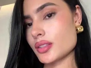 Offline lucia_collins on Flirt4Free