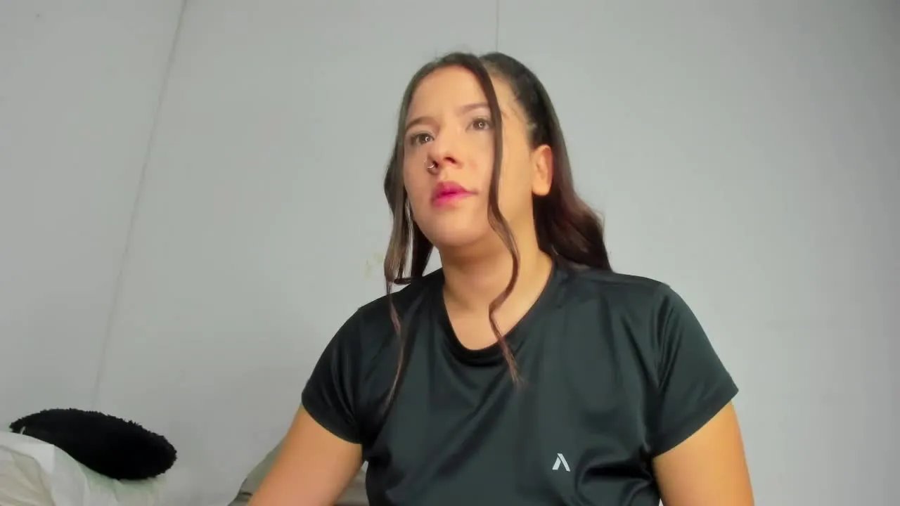 Streamray CassandraWhite is Freechat CassandraWhite — Freechat on Streamray