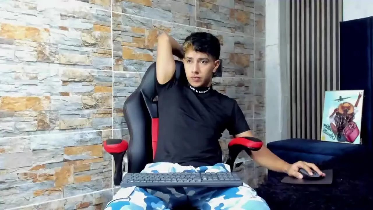 Offline maxwilliams on Streamray