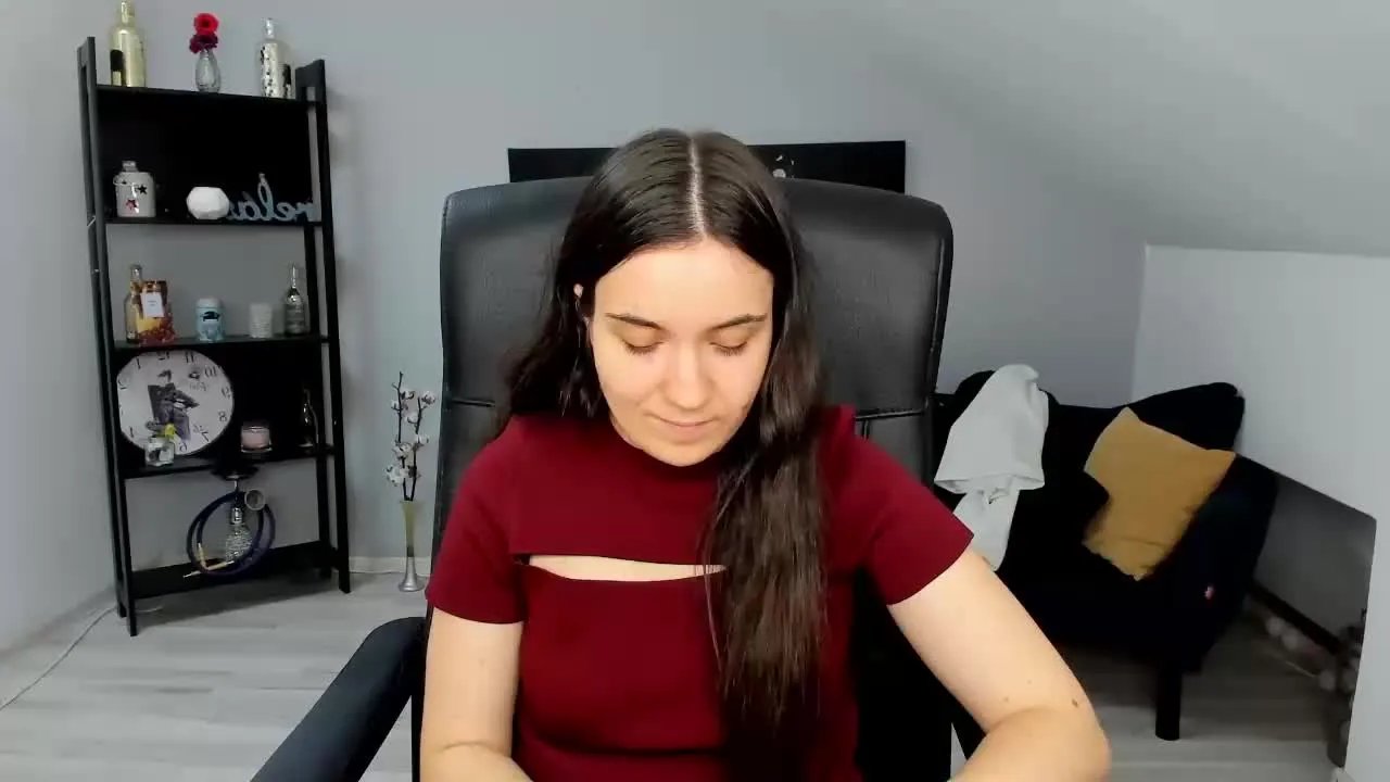 Offline MelissaWilliam on Streamray