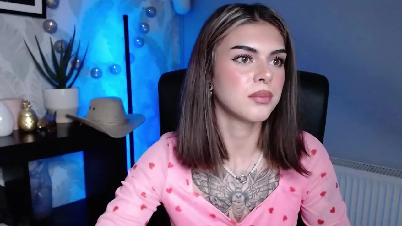 Offline NovaSin on Streamray