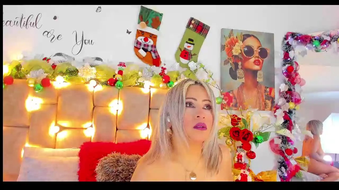 Offline ObedientSlavee on Streamray