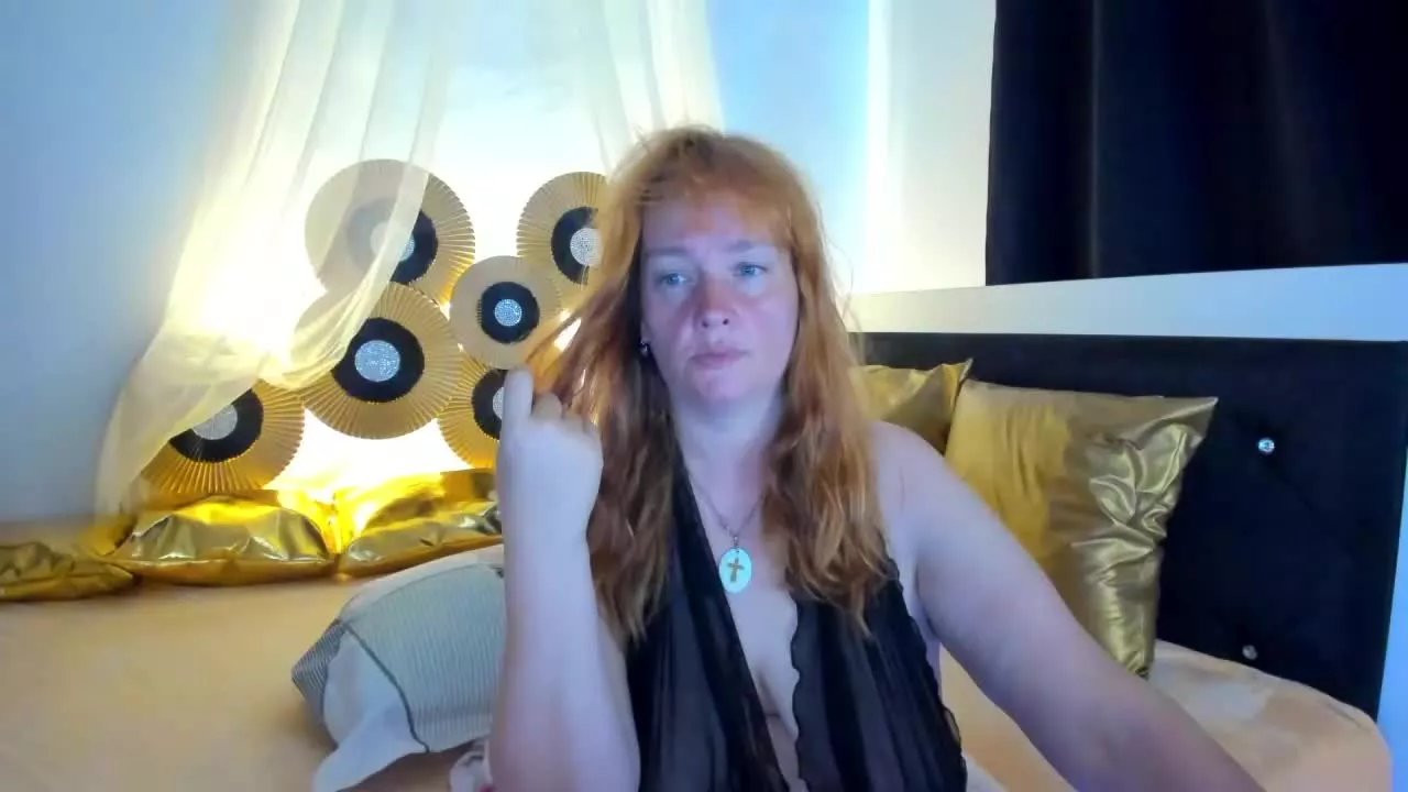 Offline SinFullTitsDD on Streamray