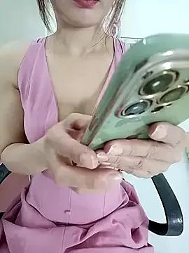 ___Erin___ on StripChat 