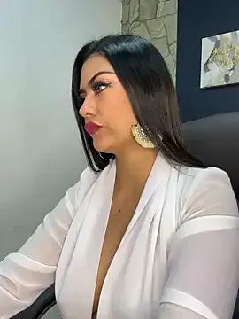 Freechat _Isabella_1 on StripChat