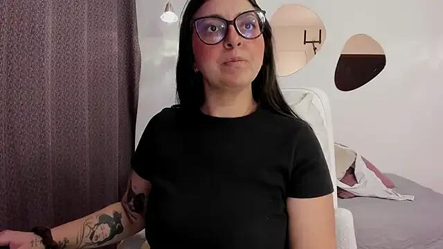 Freechat _Namii on StripChat