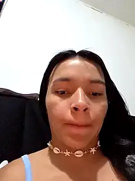 Freechat _shantal_smith on StripChat