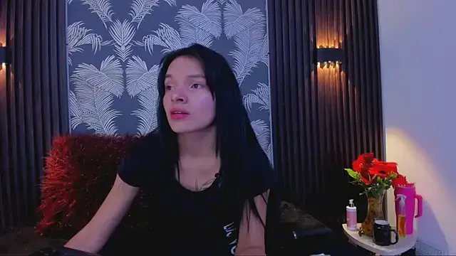 Freechat _shantal_smith on StripChat