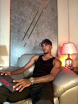 AaronCruz_ — hi aron