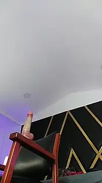 Freechat Adel_Nesbiit on StripChat