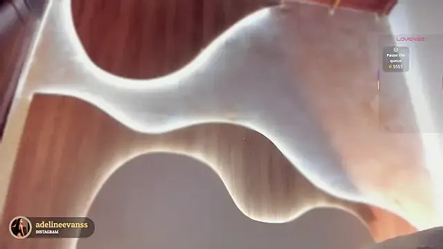 Freechat AdelineEvanss on StripChat