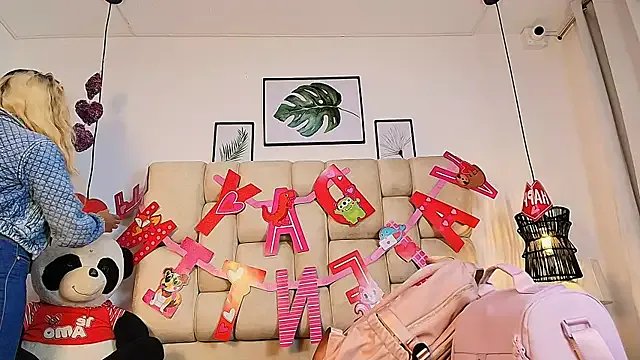 Freechat AdharaSmithh on StripChat