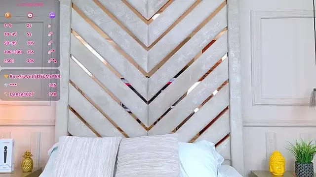 Freechat Agatha-Adams on StripChat